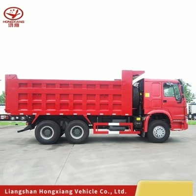 400HP 튜브리스 타이어 디자인 6X4 트랙터 트럭 8.2톤 부하 용량 및 연료 엔진