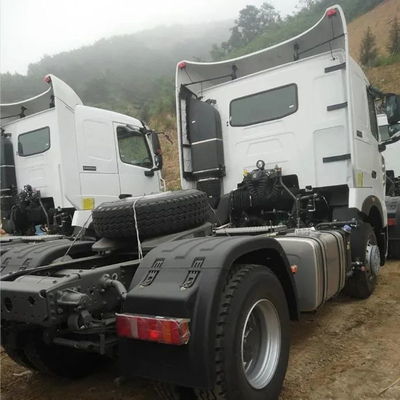 사용중인 시노트럭 HOWO 중량 트럭 371HP 375HP 60톤 Rhd 또는 LHD 6X4 트랙터 트럭