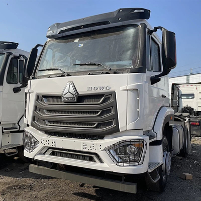 세그먼트 무거운 트럭 6X4 60 톤 Rhd Sinotruk HOWO 헤드 트랙터 트럭 수동 창