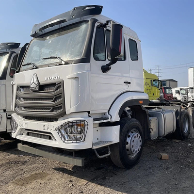 세그먼트 무거운 트럭 6X4 60 톤 Rhd Sinotruk HOWO 헤드 트랙터 트럭 수동 창