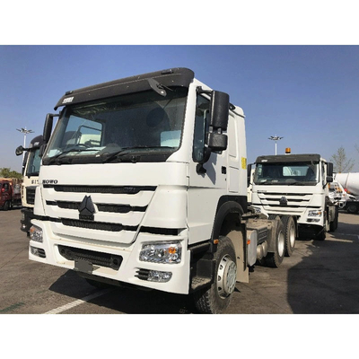 세그먼트 무거운 트럭 6X4 60 톤 Rhd Sinotruk HOWO 헤드 트랙터 트럭 수동 창
