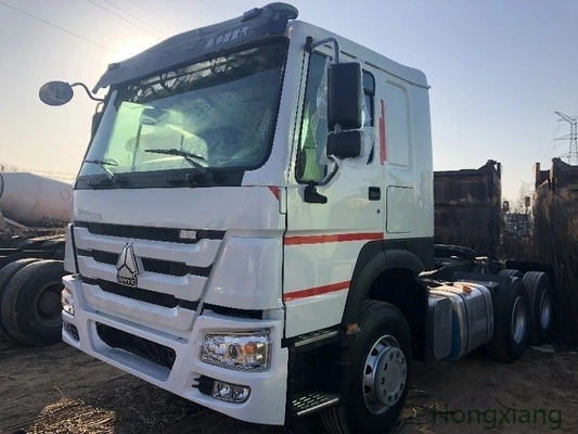높은 신뢰성 HOWO 6X4 371HP 375 트럭 트랙터 헤드 8.2톤 부하 용량