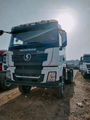 시노트럭 4X2 트랙터 헤드 프라임 모버 트럭 6×4 드라이브 휠과 수동 창