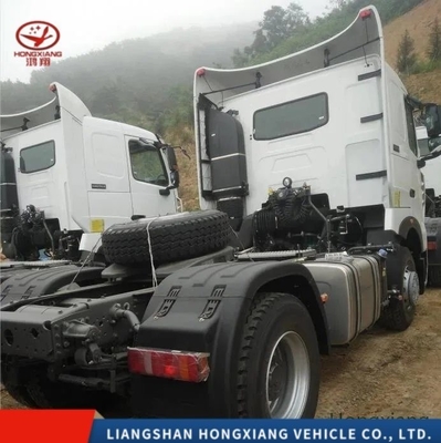 시노트룩 HOWO 450HP 6X4 트레일러 헤드 수동 창과 함께 트랙터 트럭 남아프리카 공화국
