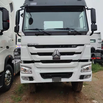 8.2톤 최대 토크 시노트럭 HOWO 10 바퀴 371HP 트랙터 트럭 트레일러 헤드