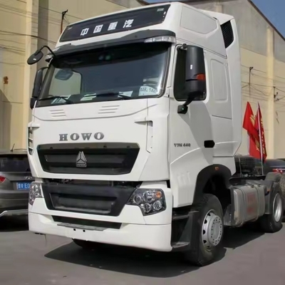 시노트루크 HOWO T7 6X4/8X4 A7/T7 10/12 휠러 18-25cbm 중량 템퍼 덤프 트럭/물류 트럭
