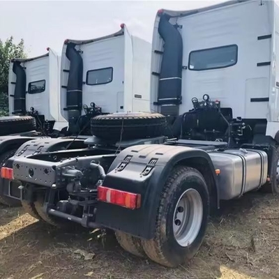 380HP Sinotruk HOWO A7 T7 트랙터 트럭 6X4 10 타이어 1 년 판매 후 서비스