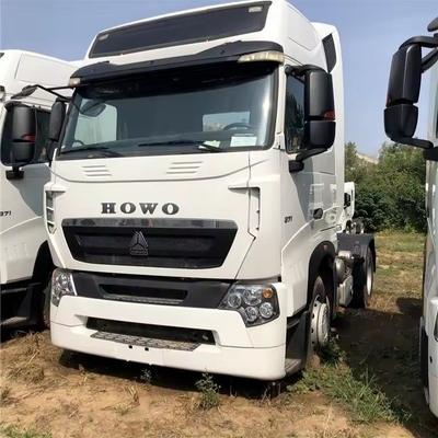 왼쪽 스티어링 HOWO T7 트랙터 좋은 상태와 8.2t 로드 용량